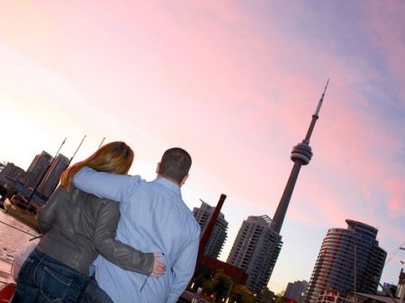 LiveToronto Walking Tours