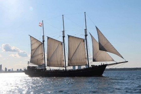 Great Lakes Schooner Company